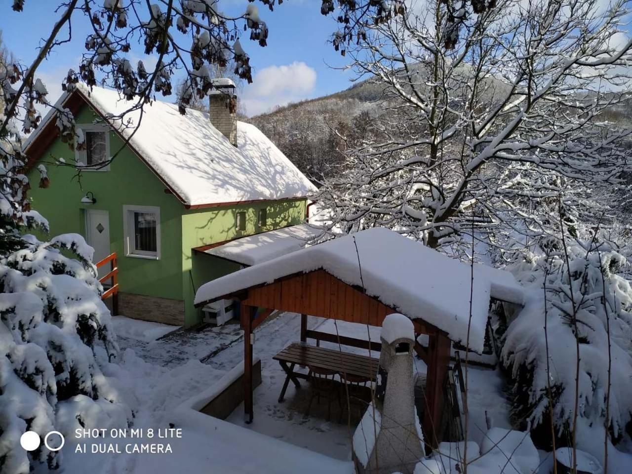 Chata Lazne Evzenie Klášterec nad Ohří エクステリア 写真
