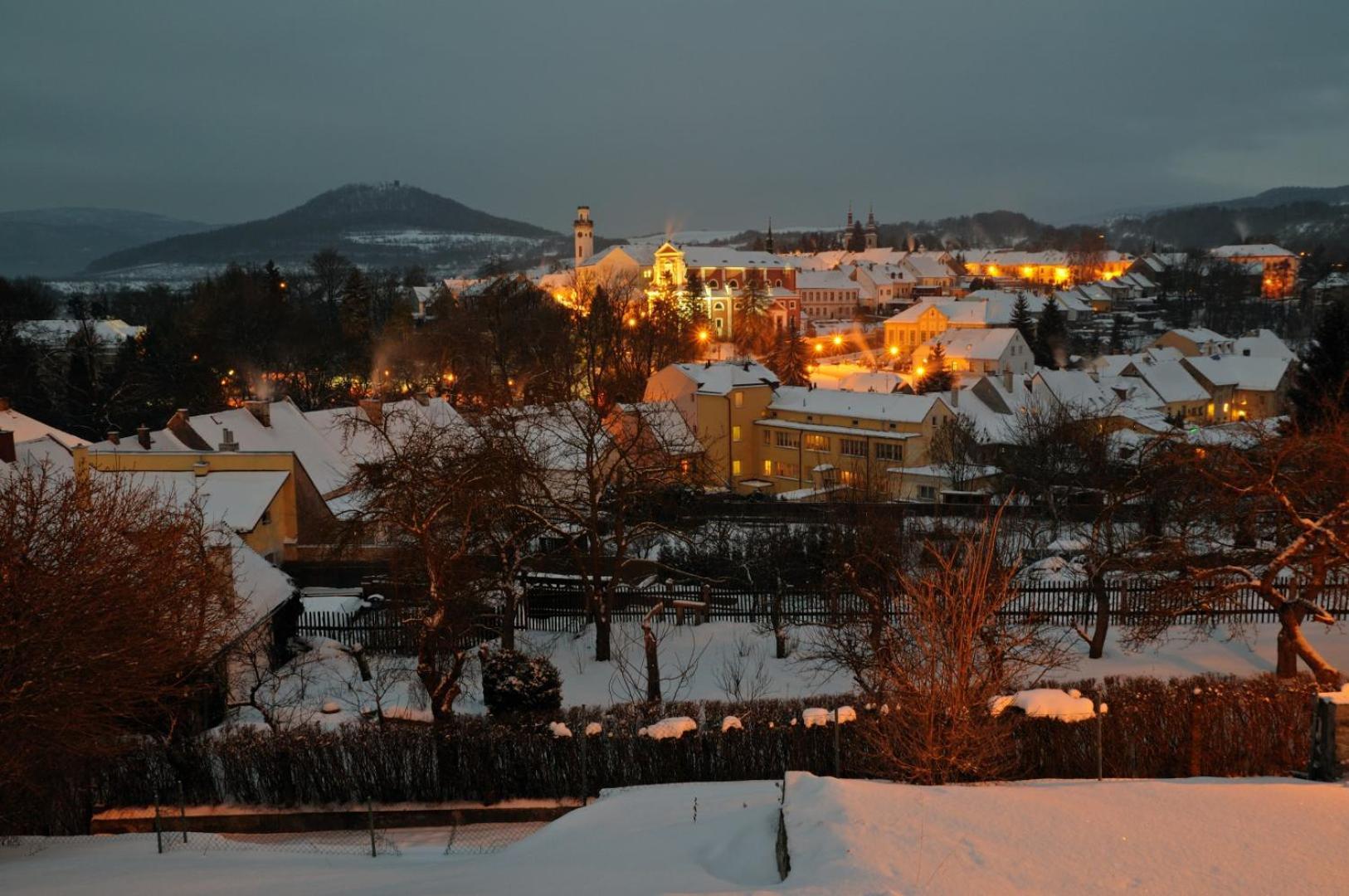 Chata Lazne Evzenie Klášterec nad Ohří エクステリア 写真
