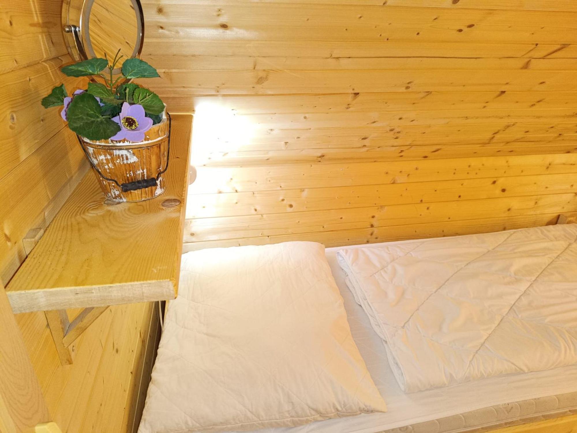 Chata Lazne Evzenie Klášterec nad Ohří エクステリア 写真