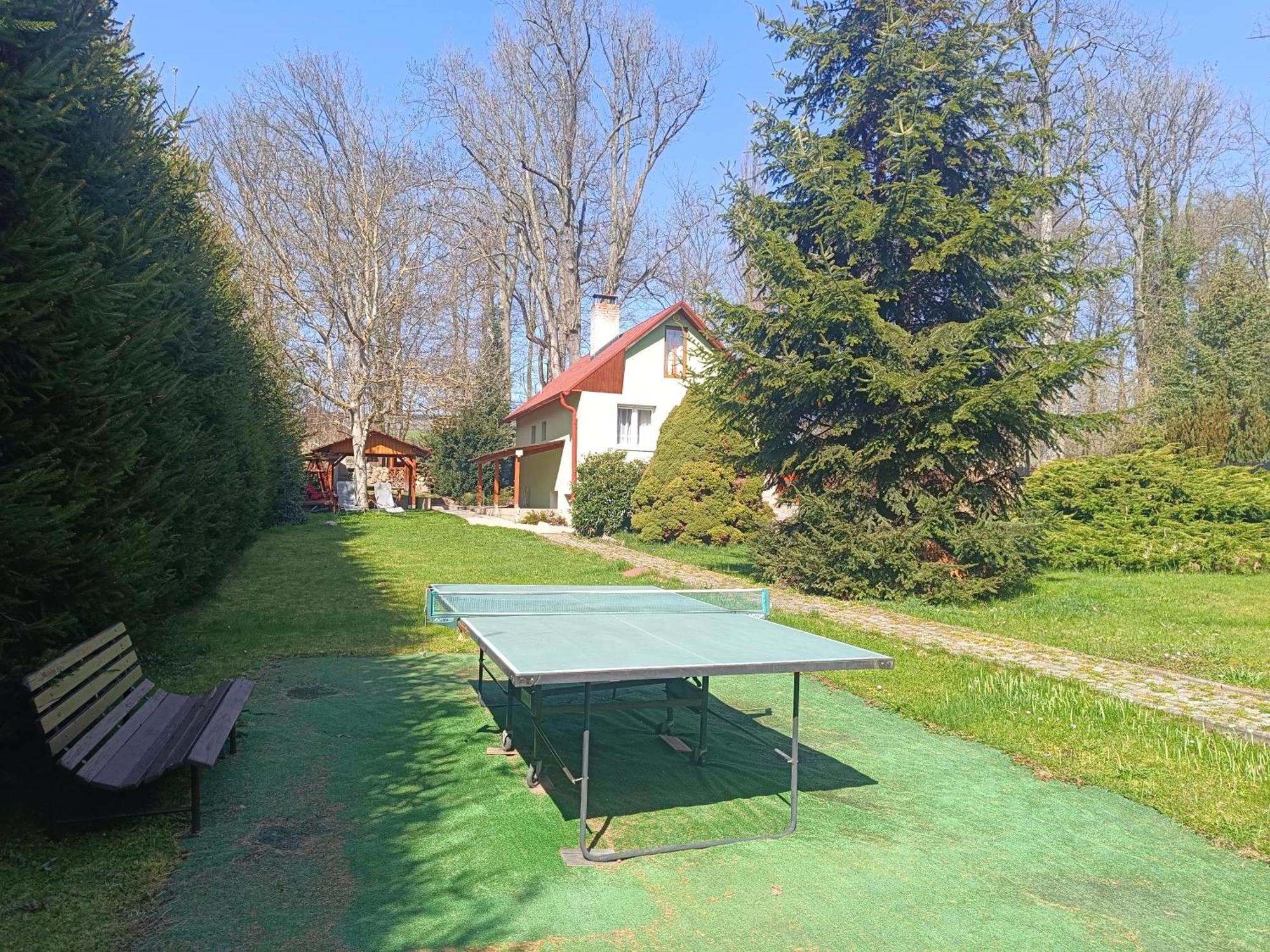 Chata Lazne Evzenie Klášterec nad Ohří エクステリア 写真